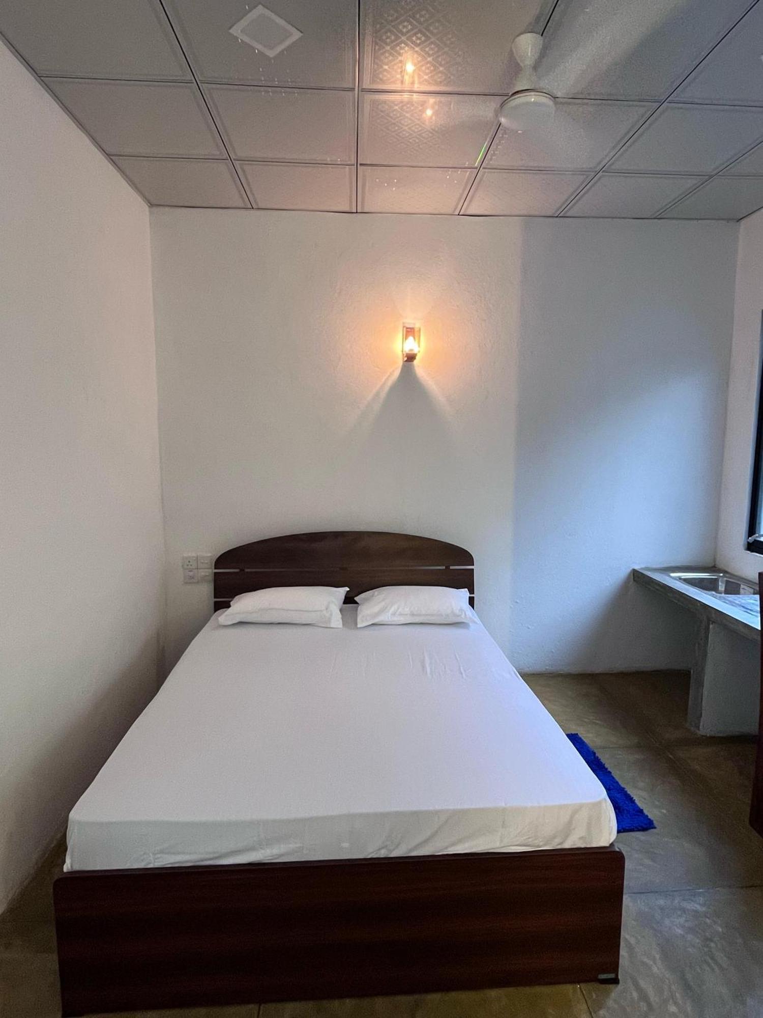 Unawatuna White Villa Eksteriør billede