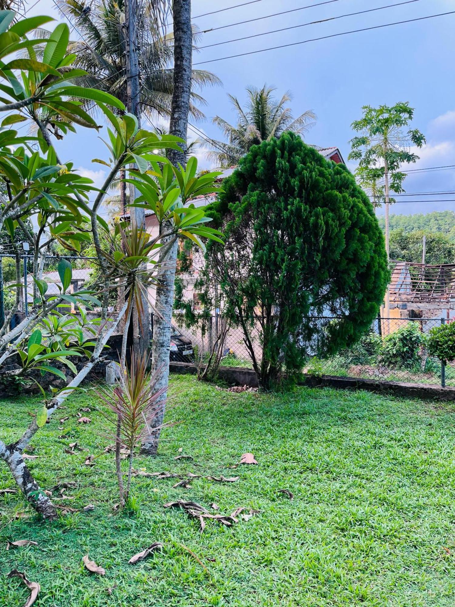 Unawatuna White Villa Eksteriør billede